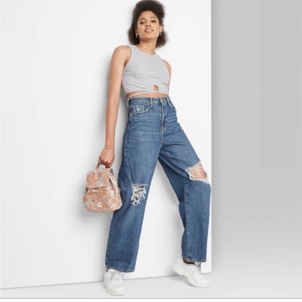 Wild Fable Super High Rise Size 14 (32R) Baggy Distressed Blue Jeans